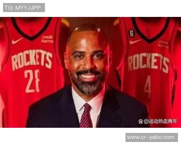 乌度卡寄语阿门:保持自信发掘进攻空间提升攻击性展现个人风采 乌度卡寄语阿门:保持自信发掘进攻空间提升攻击性展现个人风采