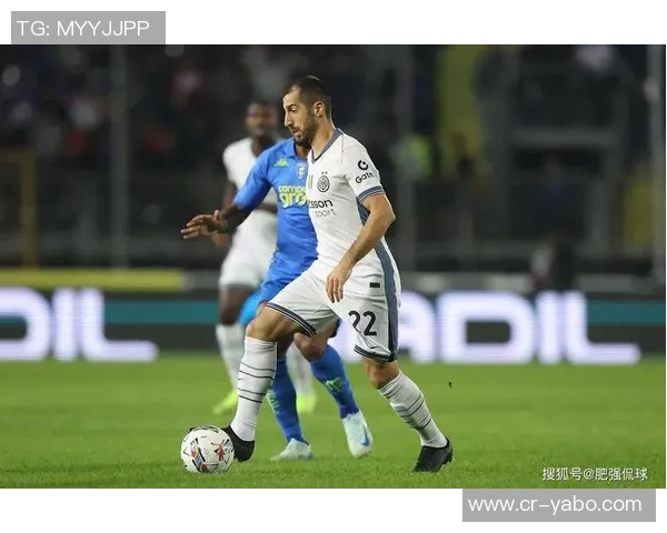 国米因邓弗里斯伤缺至三月初积极寻求冬窗右后卫引援方案